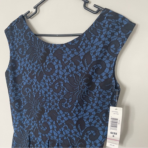 Women’s Navy Blue and Black Dress, Tiana B. Size 6 Lace detailing, event outfit - Picture 9 of 10
